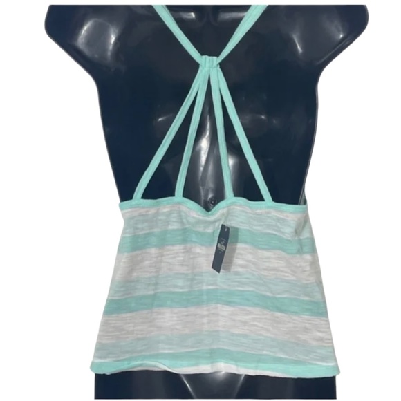 Hollister Crop Top BNWT - Picture 3 of 3